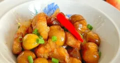 Thịt Kho Hạt Dẻ Bùi Béo Đậm Đà