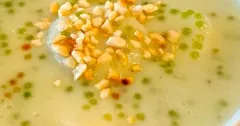 Chè Chuối Bột Báng Nước Cốt Dừa Dẻo Béo