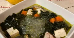 Seaweed Chicken Soup with Tofu and Glass Noodles