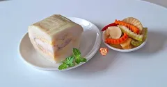 Bánh chưng nồi áp suất dẻo thơm, nhân thịt đậu xanh
