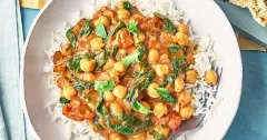 Microwave Chickpea and Spinach Garam Masala Curry