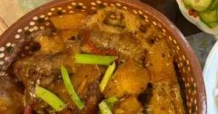 Canh chua cá bông lau và cá bông lau kho tộ