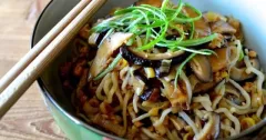 Mushroom Pork Noodle Stir-Fry
