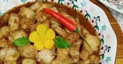 Thịt ba rọi kho mắm ruốc đậm đà