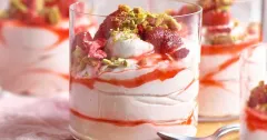 Easy Strawberry Mousse with Mascarpone
