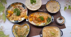 Phở gà trộn sốt tỏi phi đậm đà