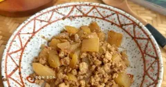 Củ cải trắng kho thịt băm đậm đà đưa cơm