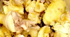 Gà kho gừng đậm đà, thơm cay dễ nấu