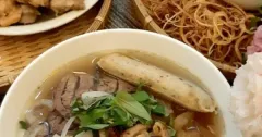 Bún bò giò heo thơm cay chuẩn vị