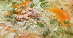 Canh bắp cải cà chua thịt xay thanh ngọt