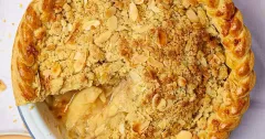 Apple Almond Crumble Pie