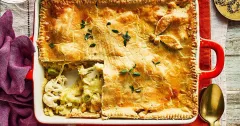 Cauliflower, Leek & Cheddar Pie with Thyme Pastry