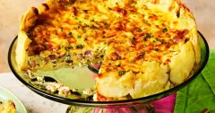 Crispy Potato Crust Quiche with Bacon and Chives