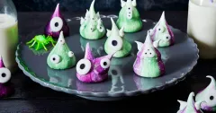 Spooky Halloween Meringue Monsters