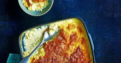 Classic Baked Rice Pudding with Nutmeg
