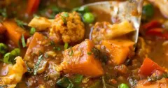 Easy One-Pot Vegetable Curry with Sweet Potato