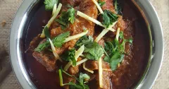 Authentic Slow-Cooked Beef Bhuna Curry