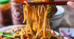 Beef Lo Mein with Crisp Vegetables