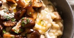 Creamy Garlic Butter Mushroom Risotto