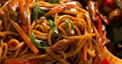 Chicken Lo Mein Noodles