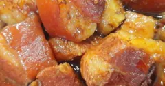Thịt kho Coca mềm thơm, lên màu đẹp