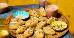 Chana Dal Halwa with Cardamom and Saffron