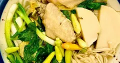 Cách nấu Bún Gà Lá É Phú Yên thơm nồng, chuẩn vị đặc sản