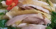 Phở Gà Hà Nội Chuẩn Vị Thanh Ngọt, Nước Dùng Trong Vắt
