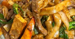 Thai Drunken Noodles with Beef and Tofu (Pad Kee Mao)