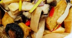 Nấm đùi gà kho gừng chay đậm đà