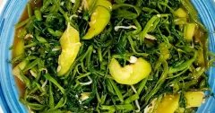 Rau muống xào mướp giá đỗ giòn ngọt, thanh mát