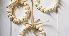 Festive Meringue Wreath Decorations