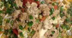 Bún riêu cua đồng dọc mùng thơm ngọt