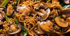 Saucy Mushroom Ramen Noodles