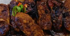 Tempeh đậu gà kho Đông Pha chay