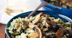 One-Pot Creamy Mushroom and Spinach Orzo