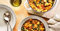 Hearty Chunky Peanut and Vegetable Soup