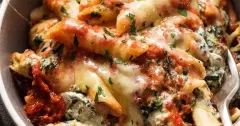 Cheesy Spinach and Ricotta Pasta Bake