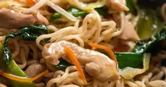 Chicken Chow Mein with Ramen Noodles