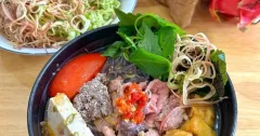 Bún Riêu Cua Bắp Bò Chua Thanh Đậm Đà