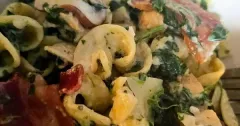 Creamy Chicken Bacon Mushroom Spinach Pasta