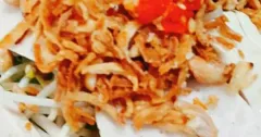 Cách làm Bánh Ướt Chả Lụa bằng chảo chống dính tại nhà