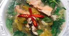 Canh khế chua lườn cá hồi thanh mát