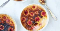Creamy Raspberry Crème Brûlée