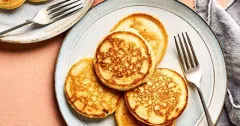 Fluffy Keto Almond Flour Pancakes