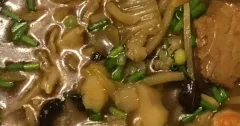 California Farm Wonton Soup with Glazed Pork