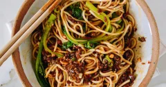 Sichuan Dan Dan Noodles with Spicy Pork