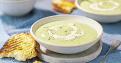 Creamy Slow Cooker Broccoli and Cheddar Soup