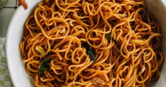 Easy 5-Ingredient Lo Mein Noodles