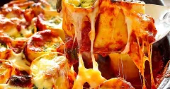 Baked Spinach and Ricotta Rotolo